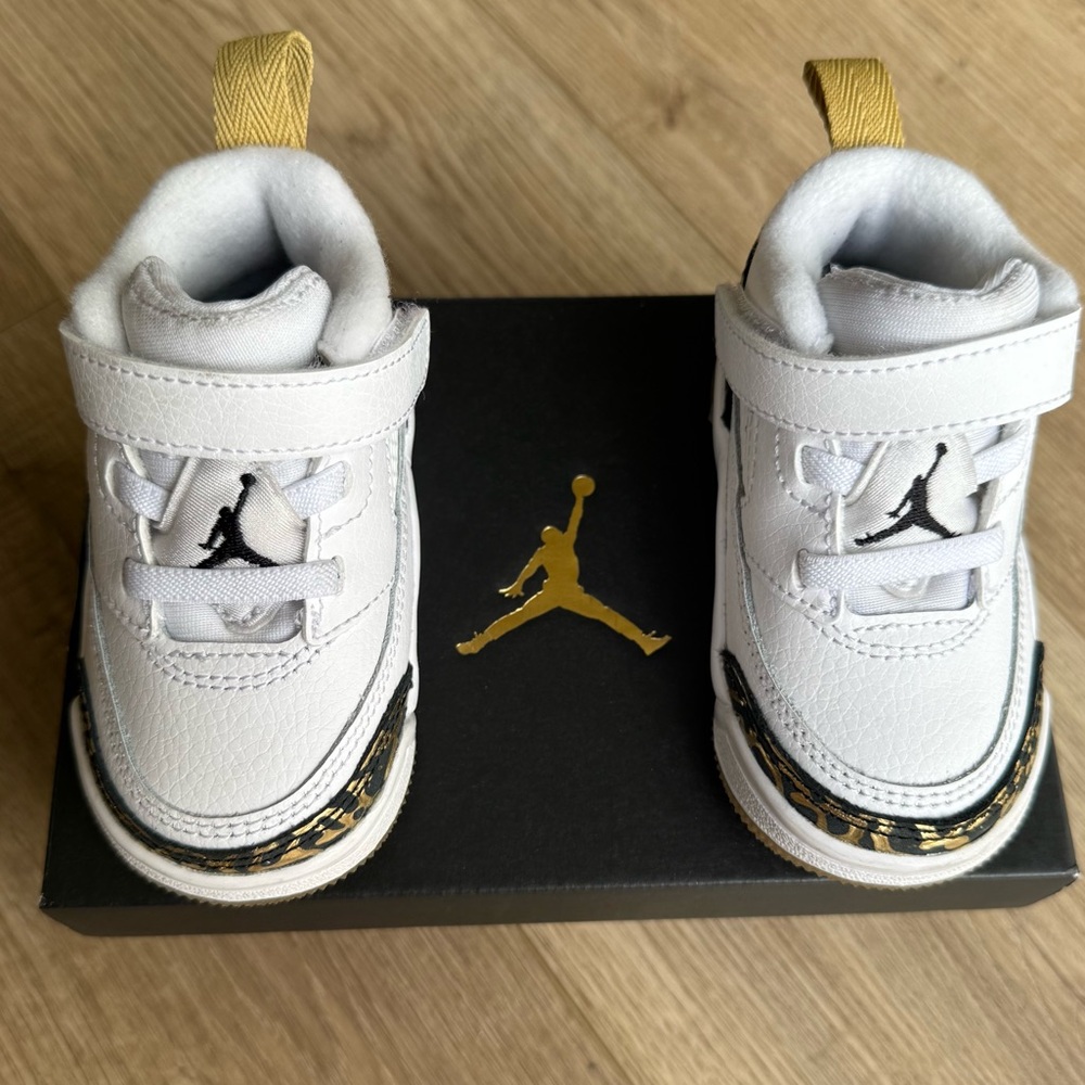 JORDAN - spizike low BT sneakers